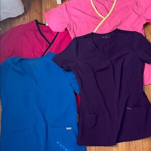 Set 4 pz | Stylish Women's Scrub | Tops - Purple, Blue, Pink | S